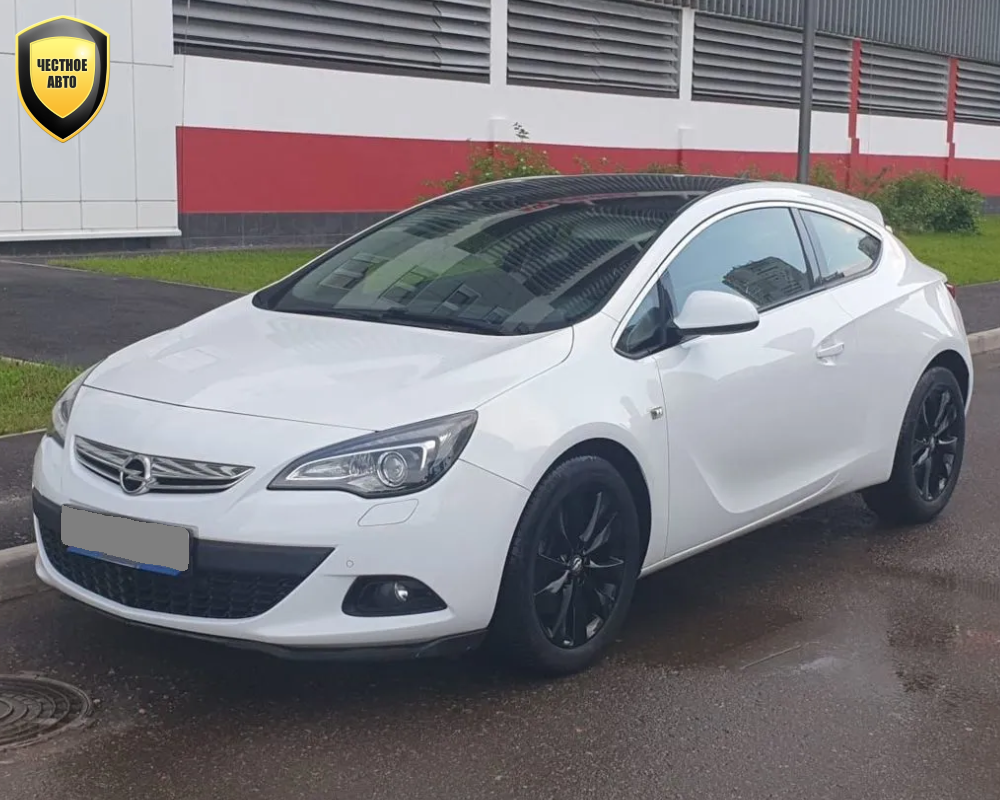 Opel Astra GTC — 2013